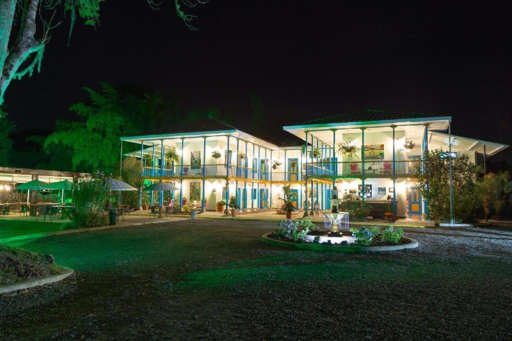 Hotel Hacienda Santa Clara Santa Rosa de Cabal Extérieur photo